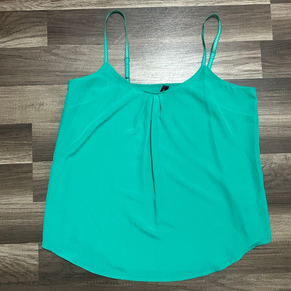 Jessica Simpson Ruth Cami Tank Top L Green Pleated Strappy Mermaidcore Preppy